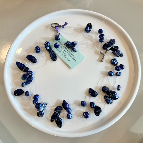 Genuine Shell Necklace - Picture 16 of 16